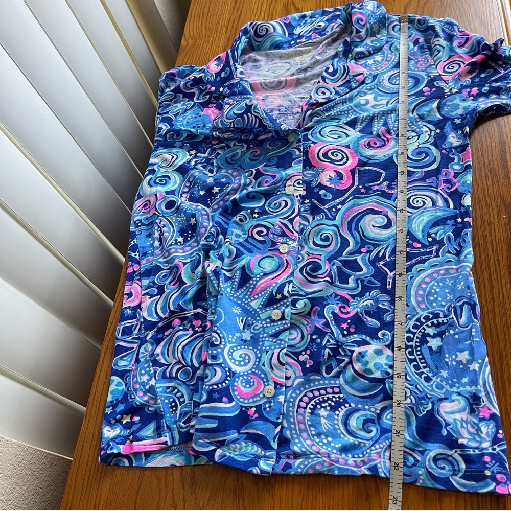 Lilly Pulitzer Ruffle PJ Button-Up Top Cosmic Kismet Size XS - Picture 11 of 12